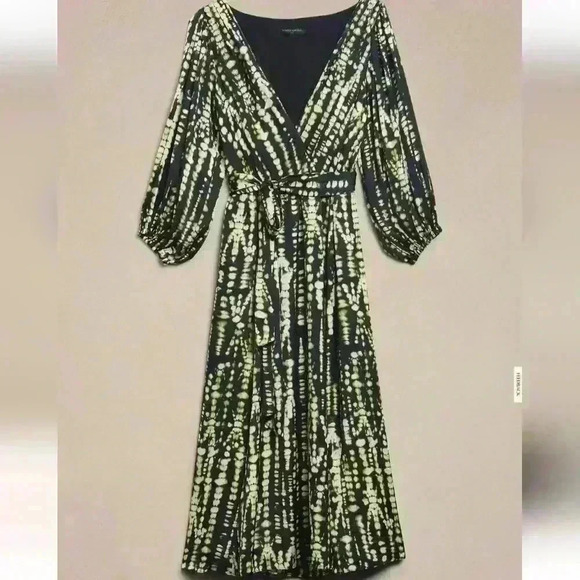 BANANA REPUBLIC BLOUSON MAXI DRESS - Picture 4 of 9